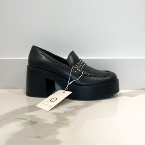 NEW Design Concept Studio Chunky Platform Loafers (size 10)